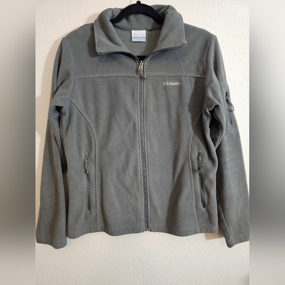 Columbia Jackets & Blazers - Columbia Gray Fleece Jacket